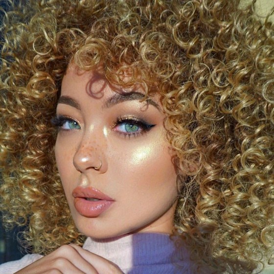 Natural Quartzo Colored Contact Lenses